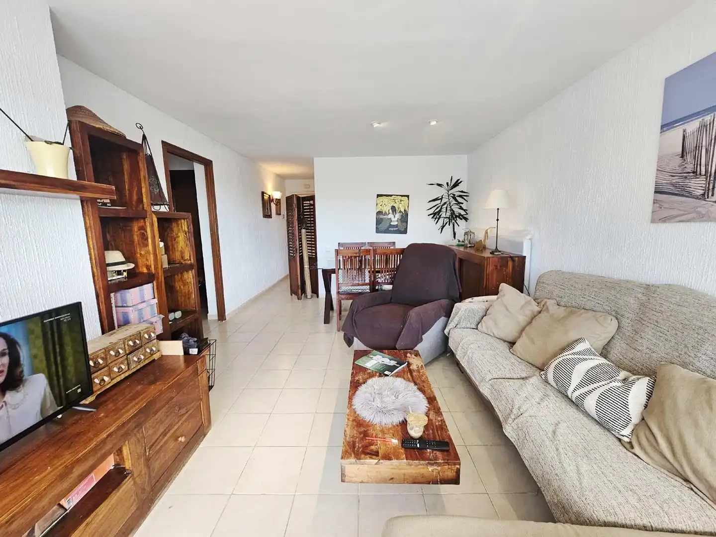Sala d'estar de Apartament en venda en Sant Feliu de Guíxols amb Aire condicionat, Calefacció i Jardí privat