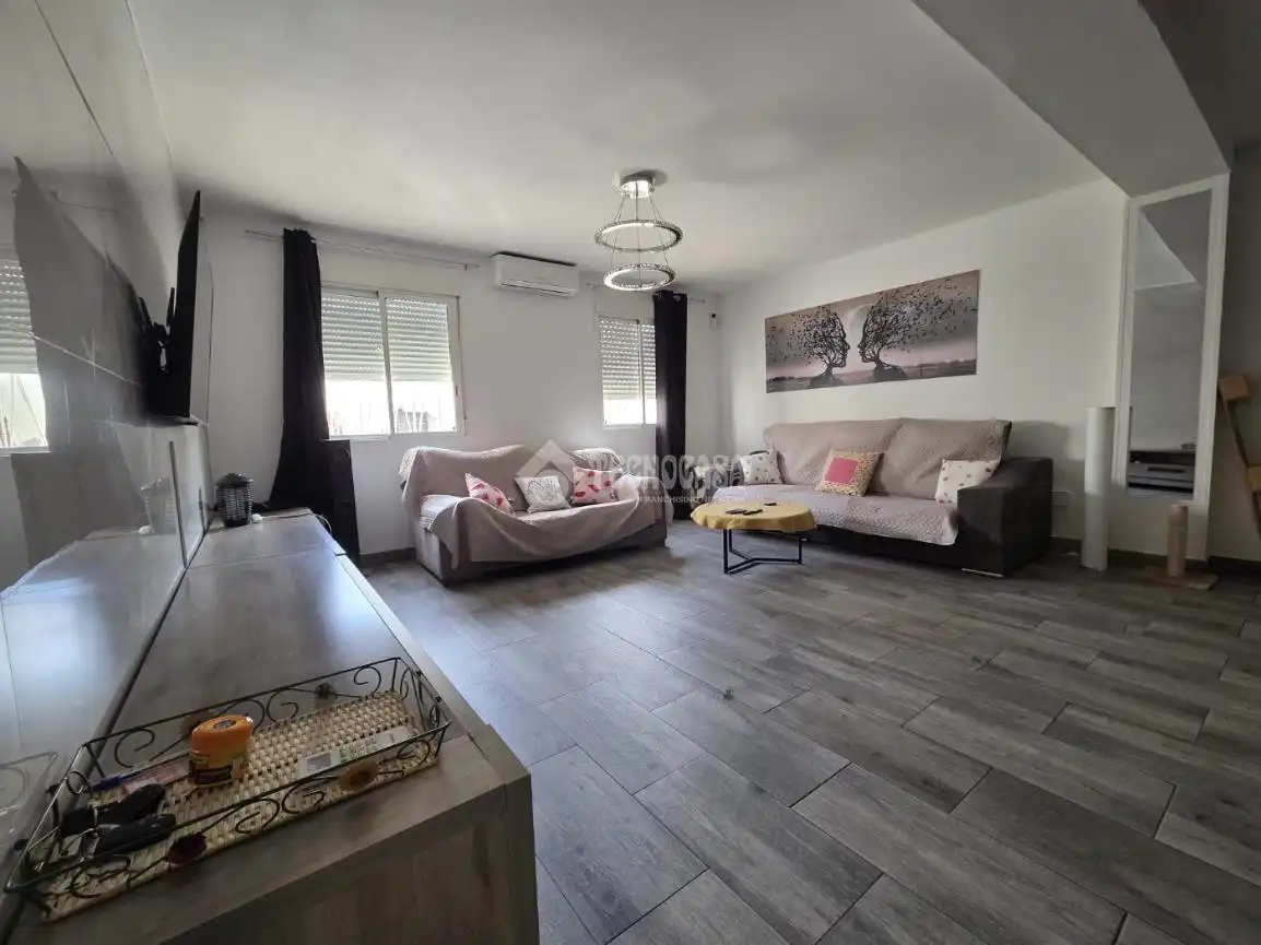 Living room of Flat for sale in Huesca  with Air Conditioner