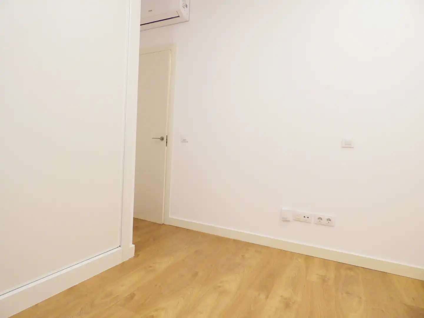 Flat for rent in Madrid - Avenida de Menéndez Pelayo, Ibiza de Madrid