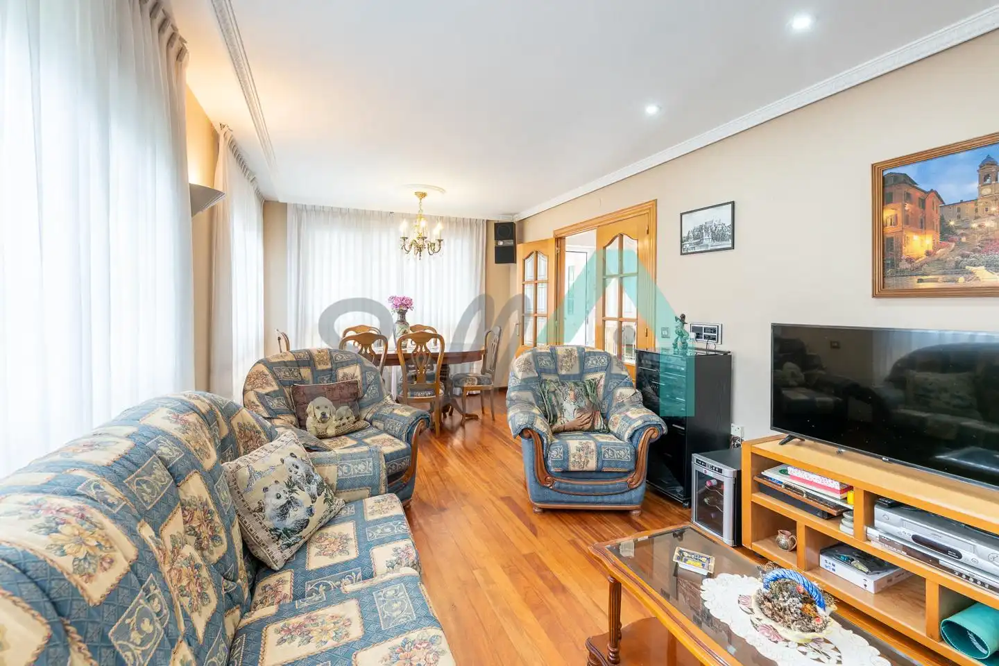 Sala de estar de Casa adosada en venta en El Franco  con Calefacción, Jardín privado y Parquet