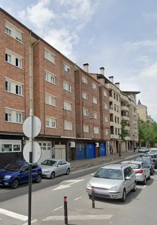 Vista exterior de Piso en venta en Beasain con Trastero