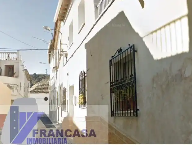 Casa en venda a Tíjola