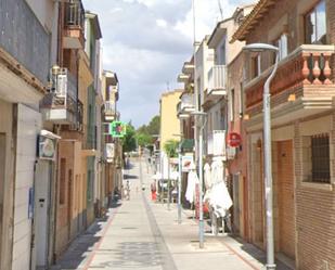 Vista exterior de Pis en venda en Sant Esteve Sesrovires