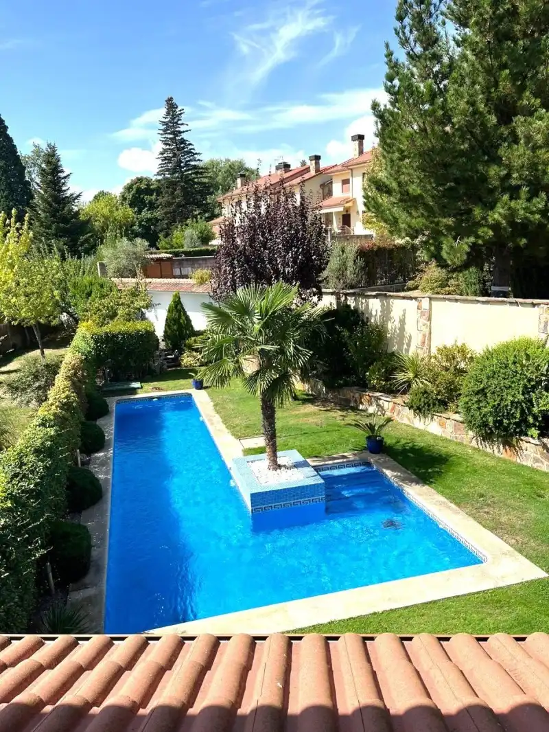 Piscina de Casa o chalet en venta en Valdemanco con Calefacción, Terraza y Trastero