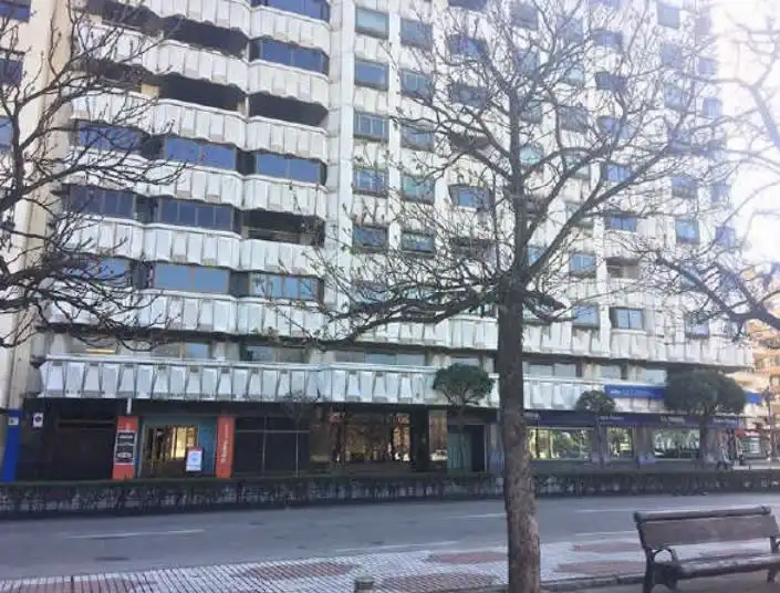 Oficina en venda a C/ Condesa Sagasta