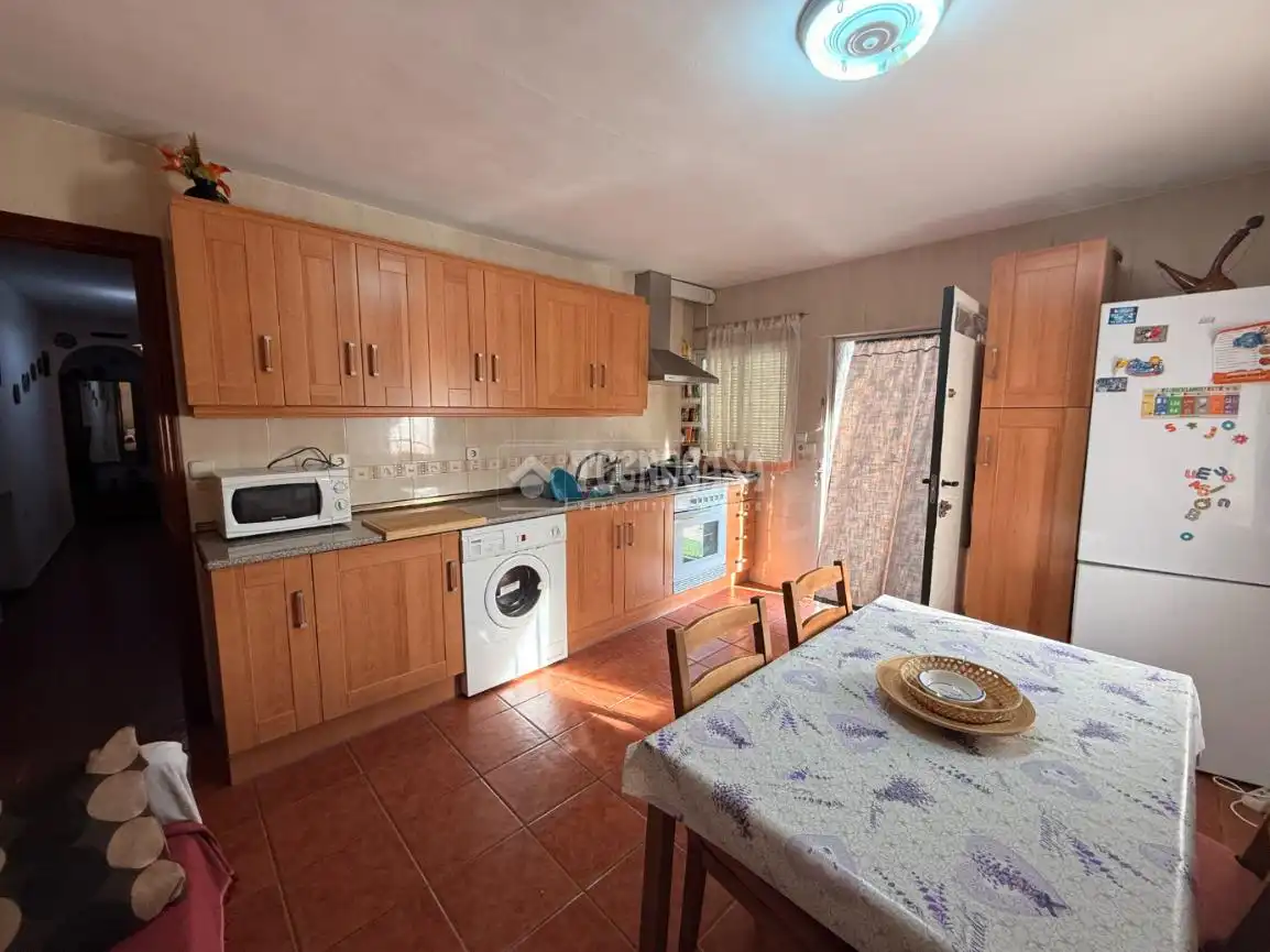 Cocina de Casa o chalet en venta en Serracines con Calefacción, Jardín privado y Terraza