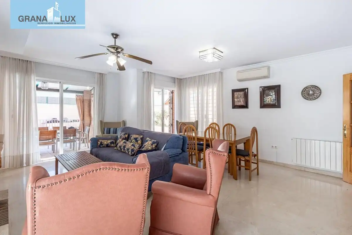 House with terrace for sale in Calle de Lima, imagen 9