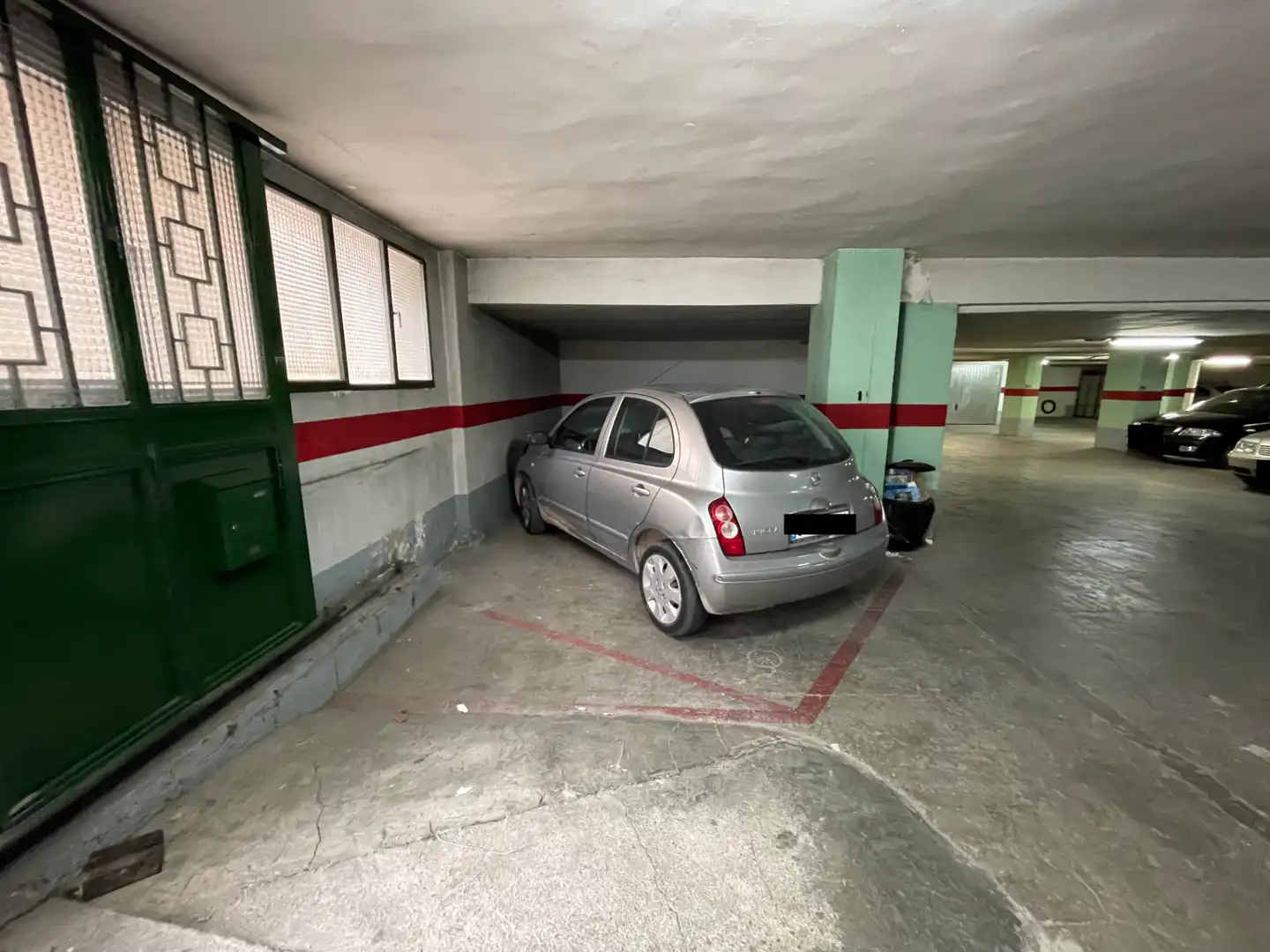 Parkplatz von Garage zum Verkauf in Úbeda