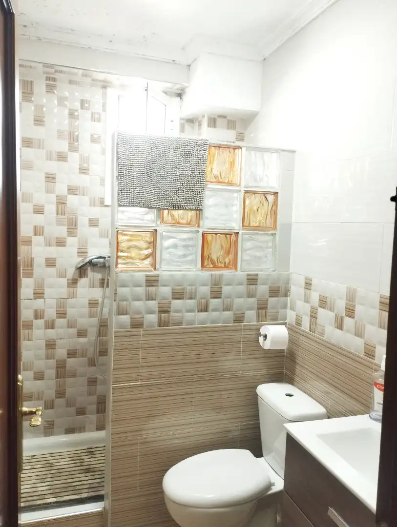 Bathroom of Flat for sale in Jerez de la Frontera  with Air Conditioner, Oven and Washing machine