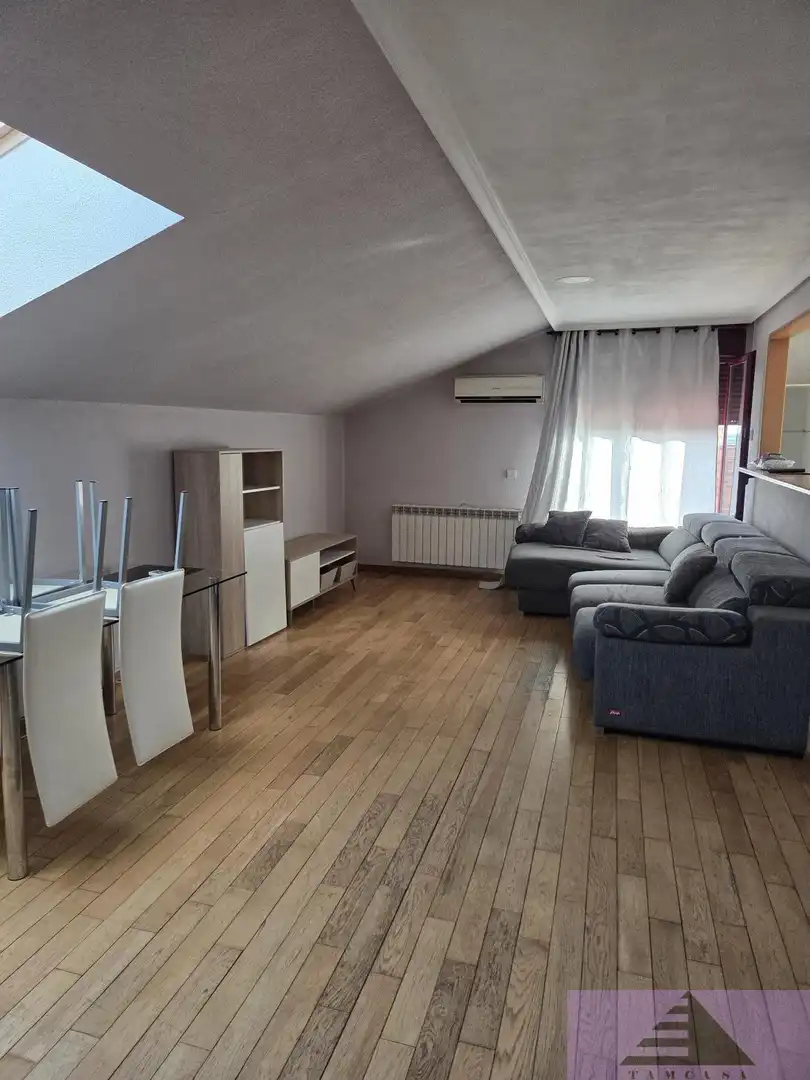 Wohnzimmer von Dachboden zum Verkauf in Seseña mit Heizung, Terrasse und Abstellraum