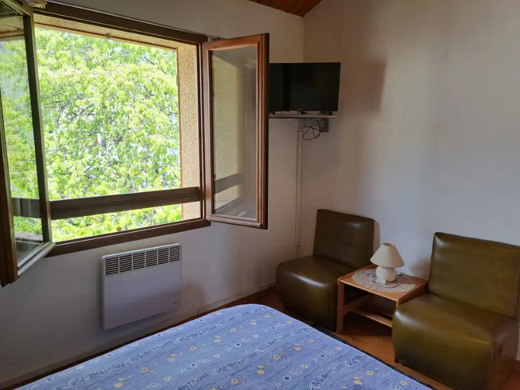 Einfamilien-Reihenhaus zur Miete in N-152, 171, Puigcerdà