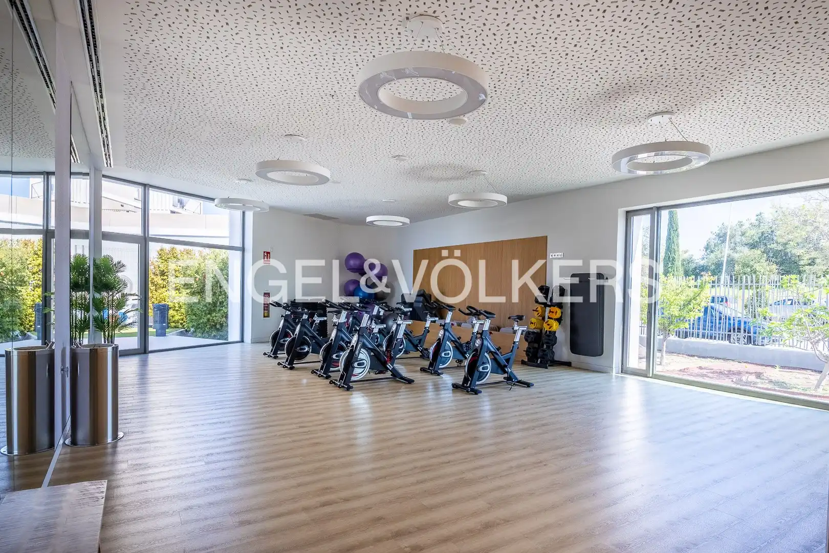 Detached homes for sale in Mairena del Aljarafe  with Air Conditioner, Heating and Private garden