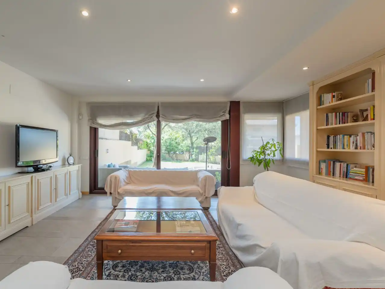 Sala de estar de Casa o chalet en venta en Torrelodones con Terraza y Balcón