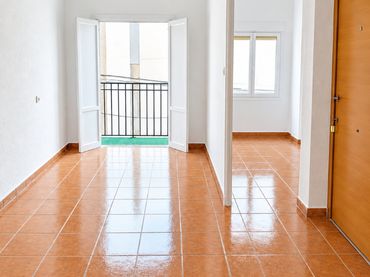 Piso con balcón en venta en Centro