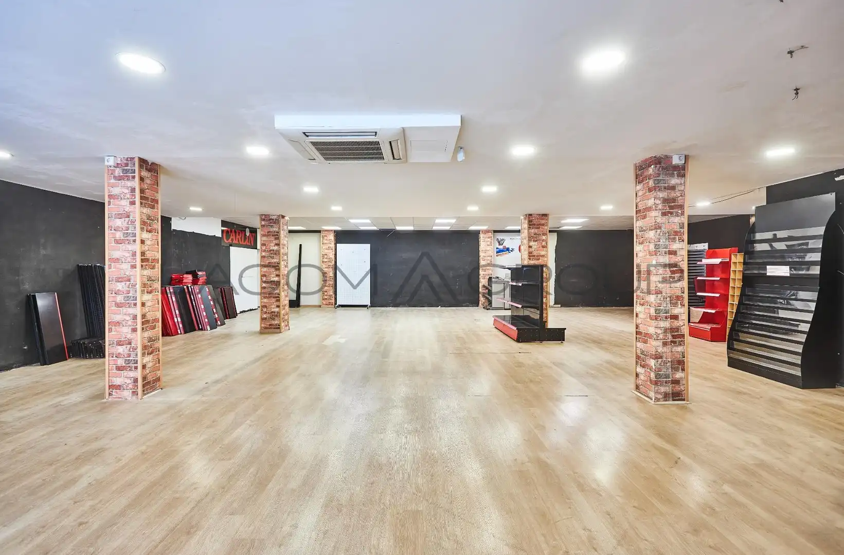 Business premises for sale in Passeig Maragall, imagen 3