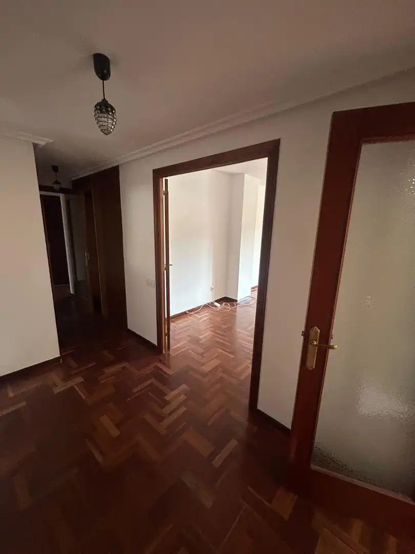 Flat for rent in Oviedo   with Heating, Private garden and Terrace