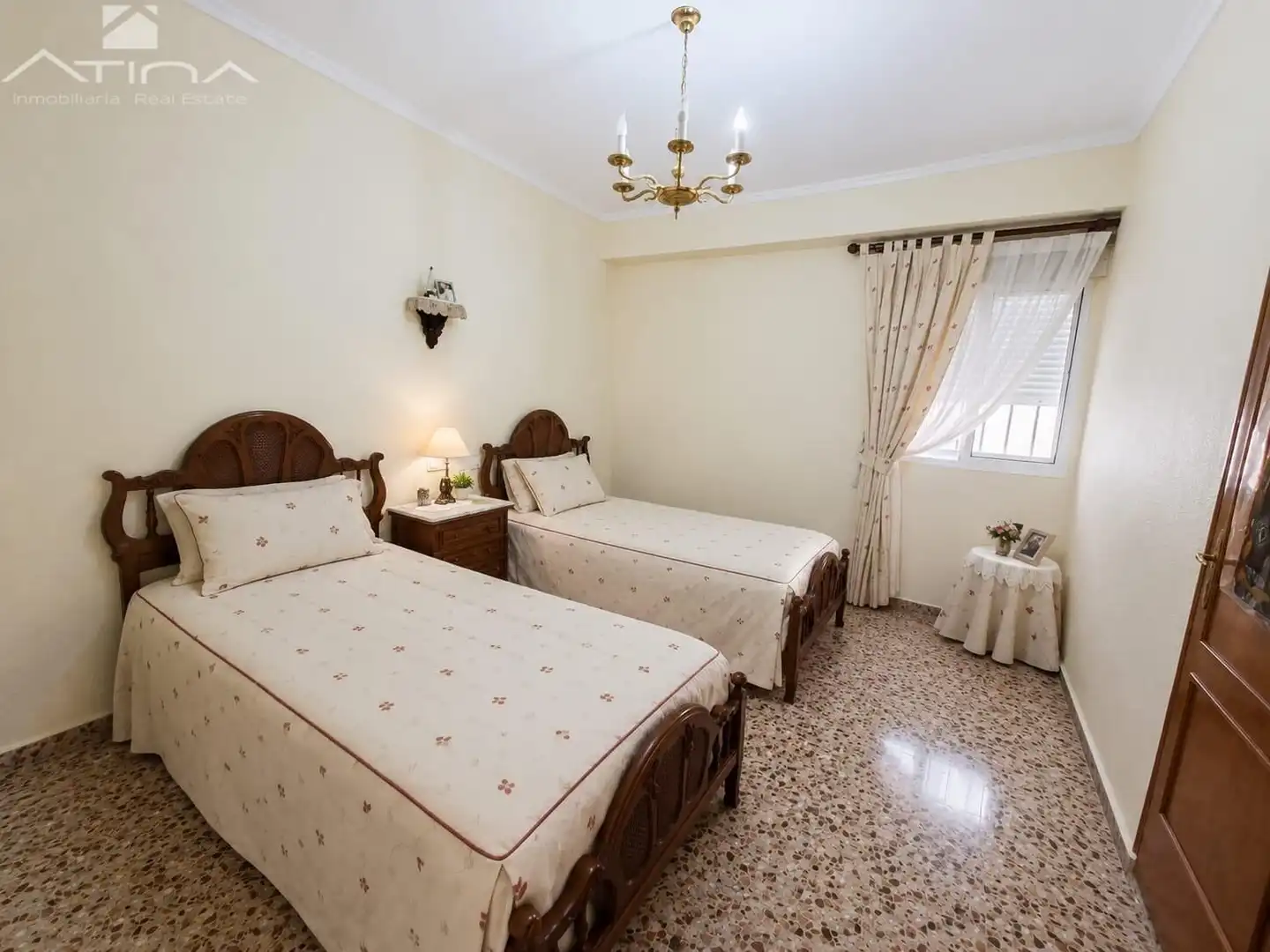 Schlafzimmer von Wohnung zum Verkauf in Gandia mit Klimaanlage, Heizung und Terrasse