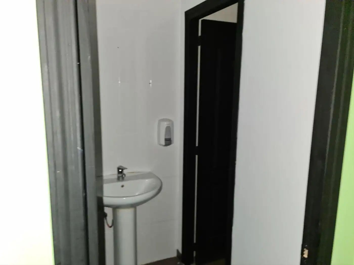 Local comercial en venta en Calella, imagen 4