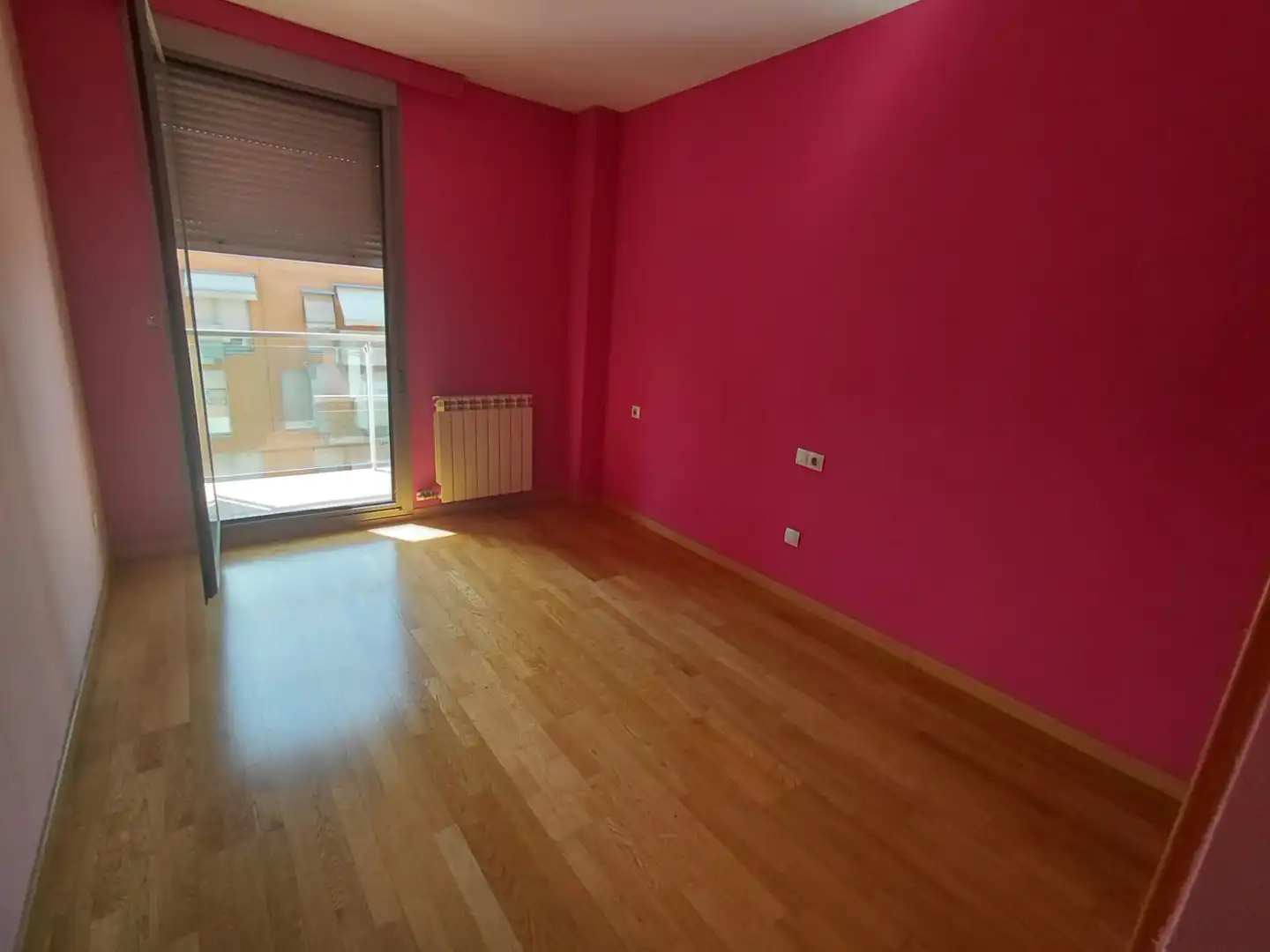 Flat for rent in Carrer de Calderón de la Barca, Mercat