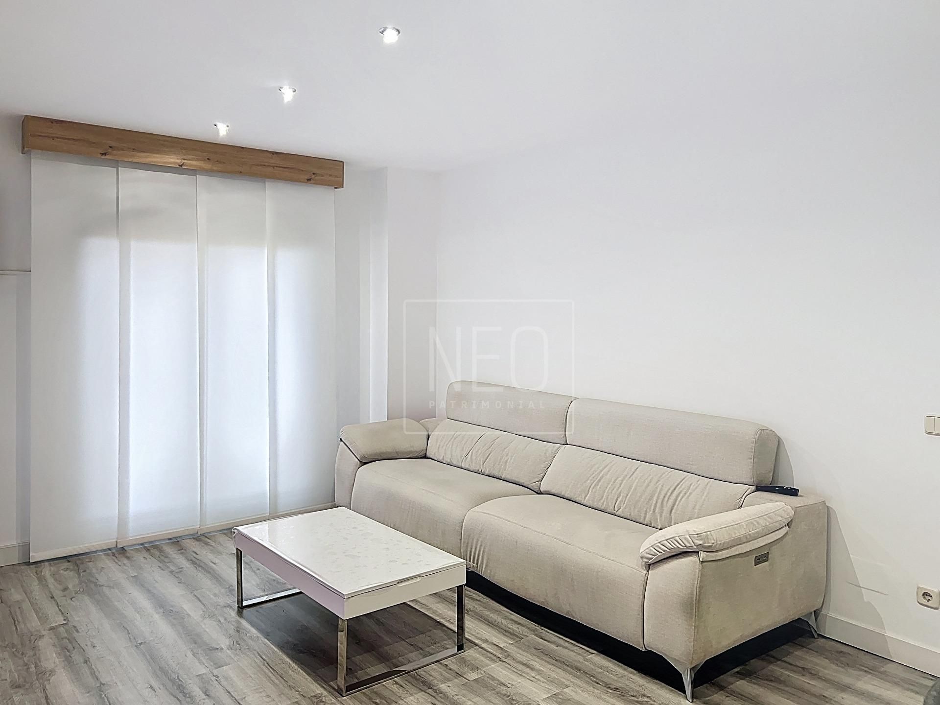 Living room of Flat for sale in Torrejón de Ardoz  with Heating, Private garden and Terrace