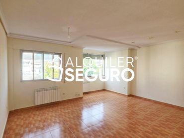 Wohnung zur Miete in Pelayo