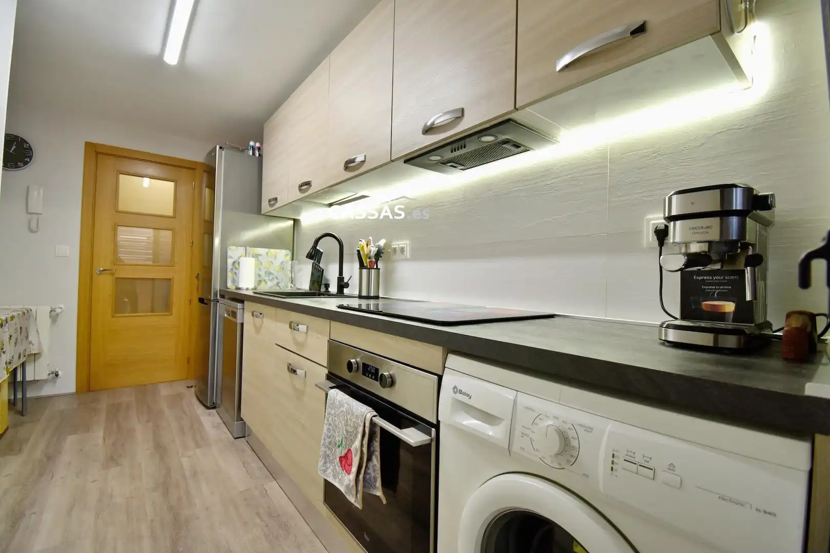 Kitchen of Flat for sale in Torrejón de Ardoz  with Air Conditioner, Heating and Parquet flooring