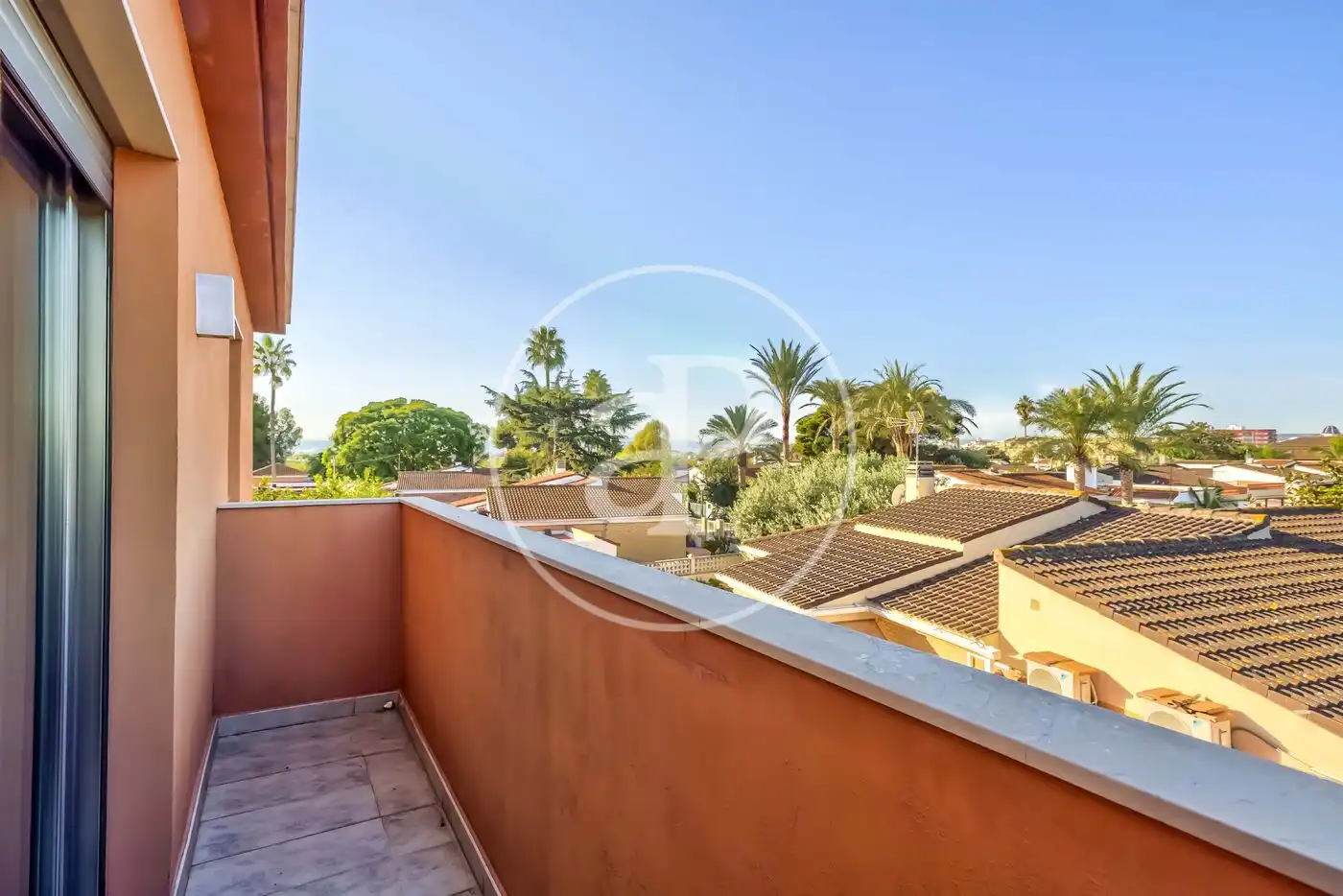 Vista exterior de Casa o chalet en venta en L'Alcúdia con Aire acondicionado, Calefacción y Jardín privado