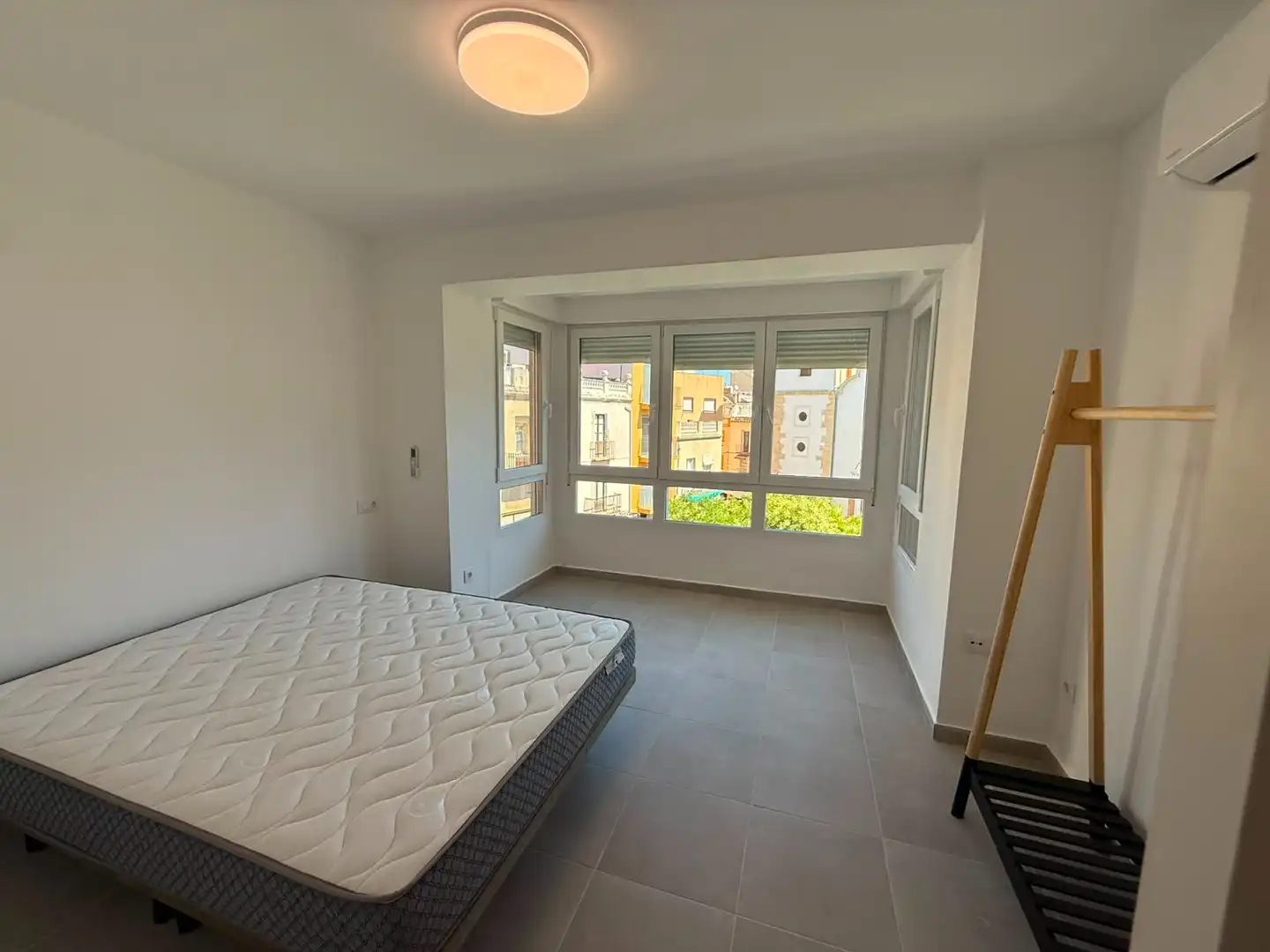 Bedroom of Flat for rent in Vinaròs  with Air Conditioner, Heating and Parquet flooring