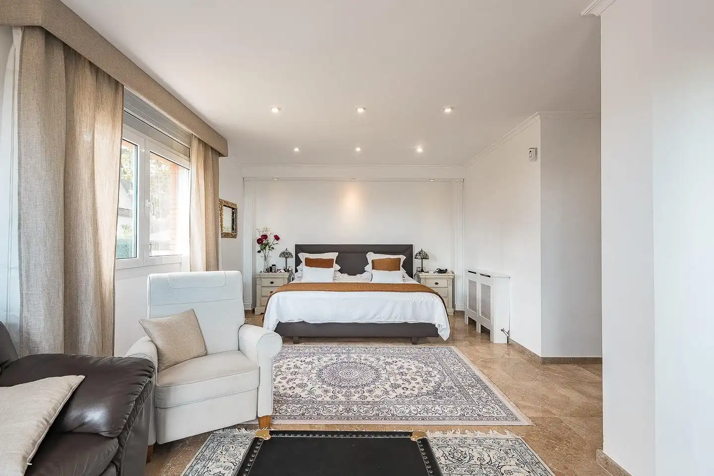 Dormitori de Casa o xalet en venda en Pallejà amb Calefacció, Jardí privat i Terrassa