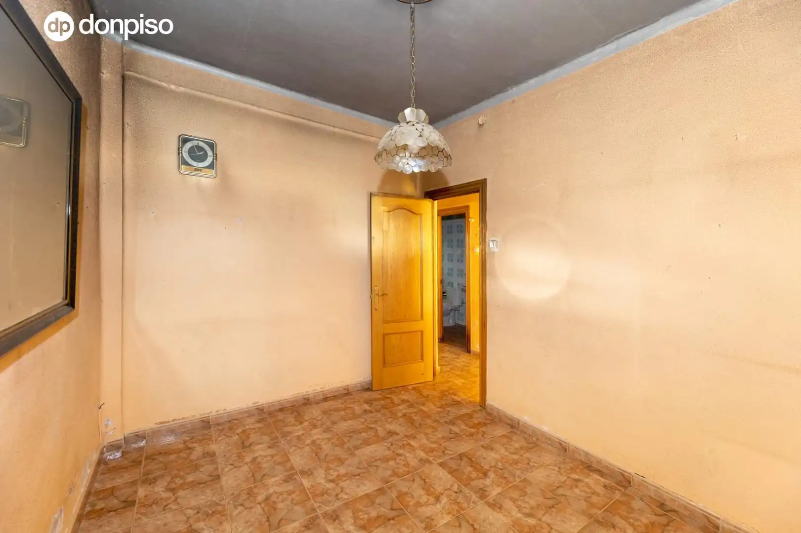 Detached homes for sale in Granada