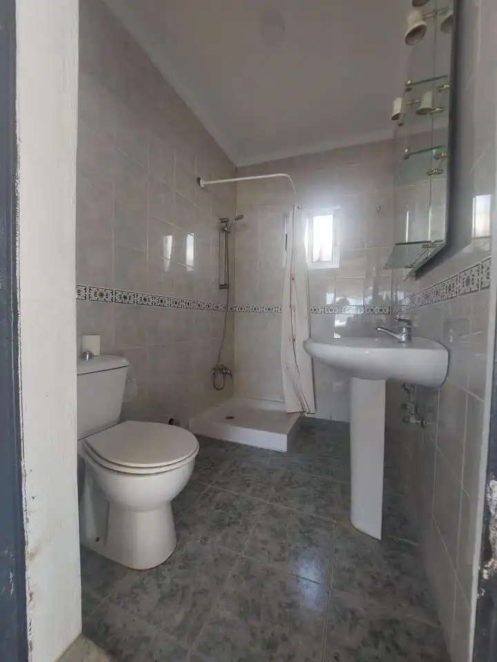 Baño de Casa o chalet en venta en Los Palacios y Villafranca con Aire acondicionado, Jardín privado y Terraza