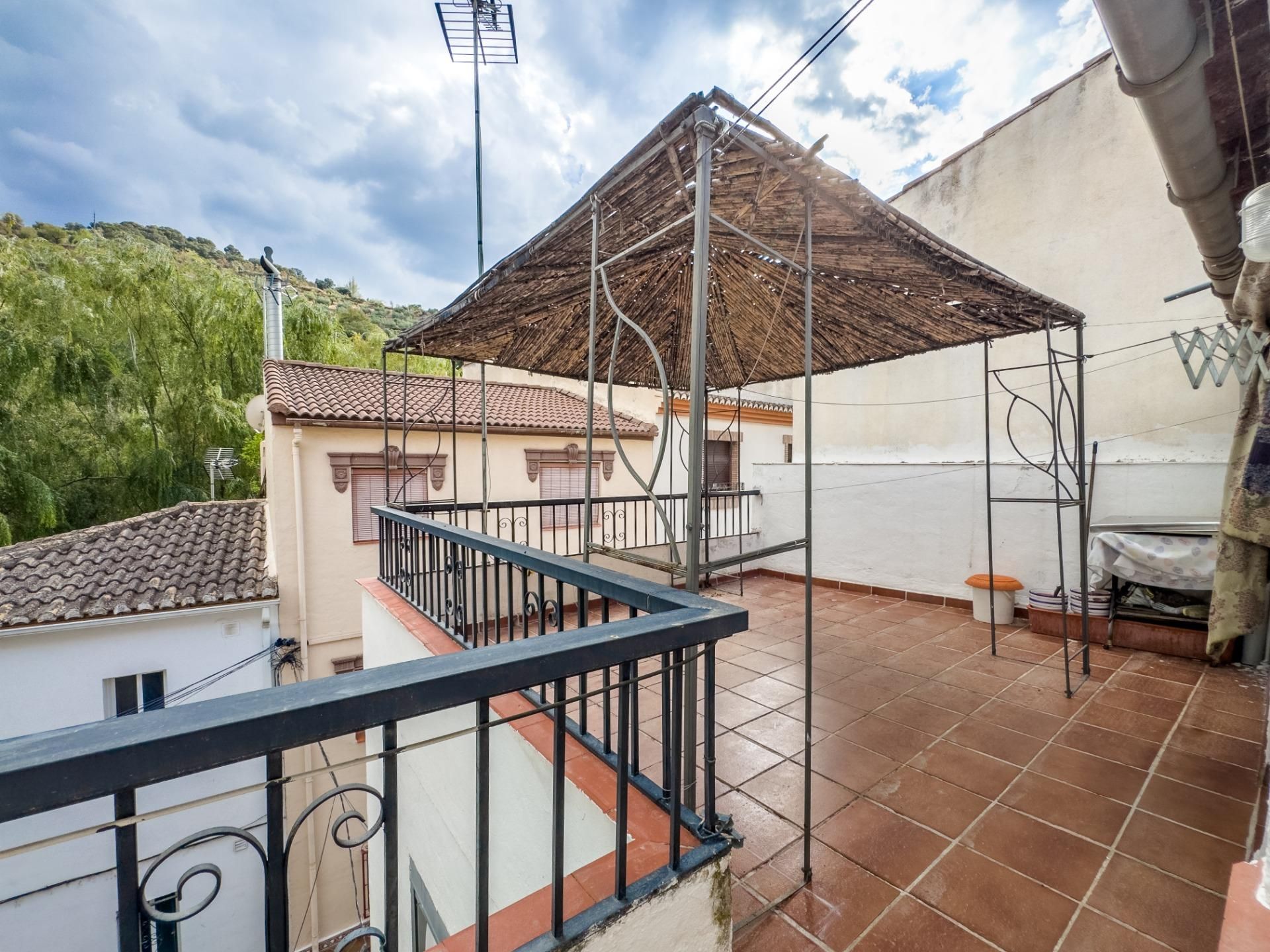 Terrace of Single-family semi-detached for sale in Pinos Genil  with Terrace and Balcony