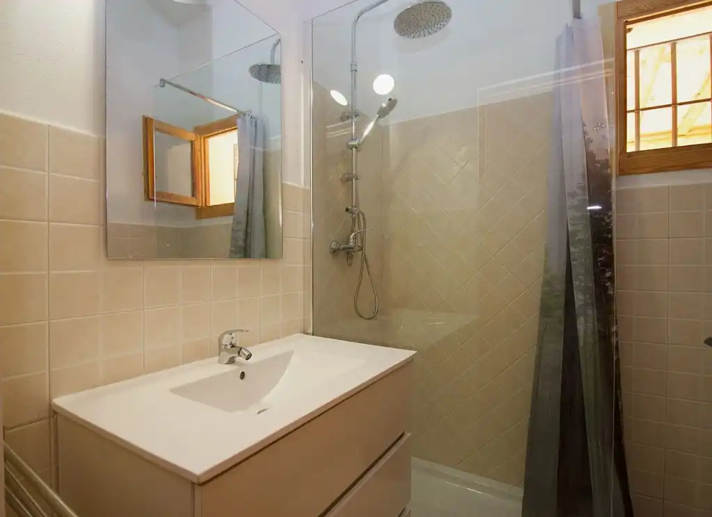 Baño de Finca rústica en venta en Coín con Jardín privado