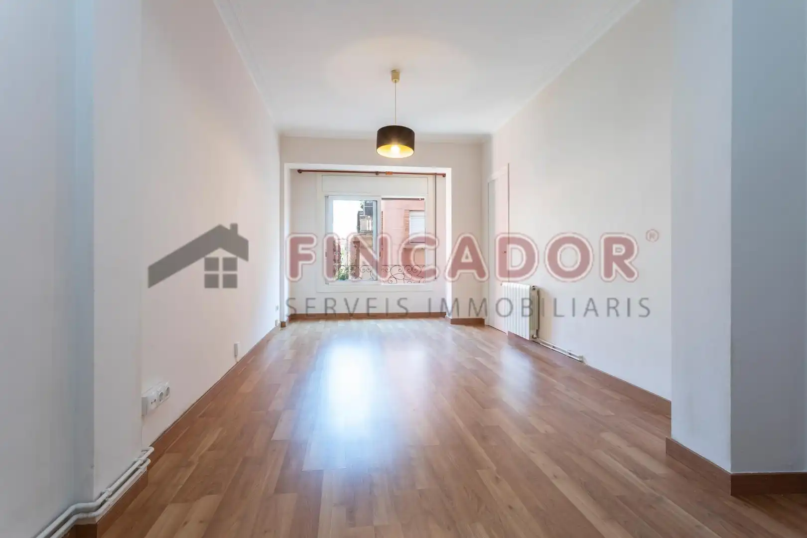 Flat with lift for sale in Carrer de la Granja