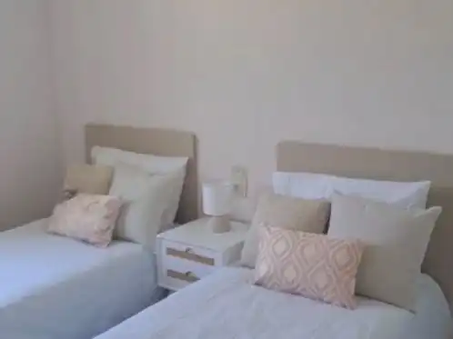 Haus oder Chalet zur Miete in La Pobla de Vallbona, Valencia