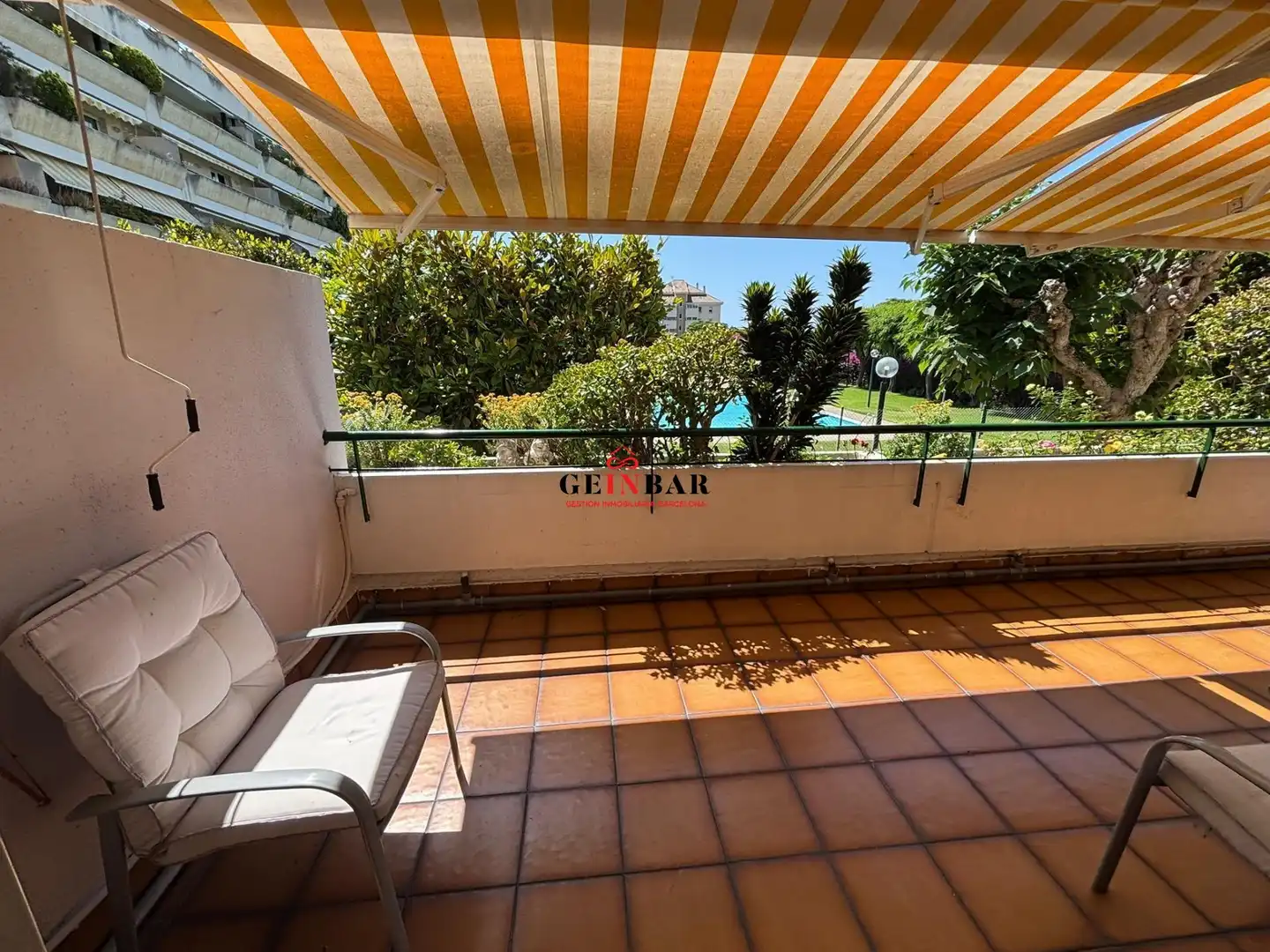 Terrassa de Dúplex en venda en Sant Andreu de Llavaneres amb Calefacció, Jardí privat i Parquet