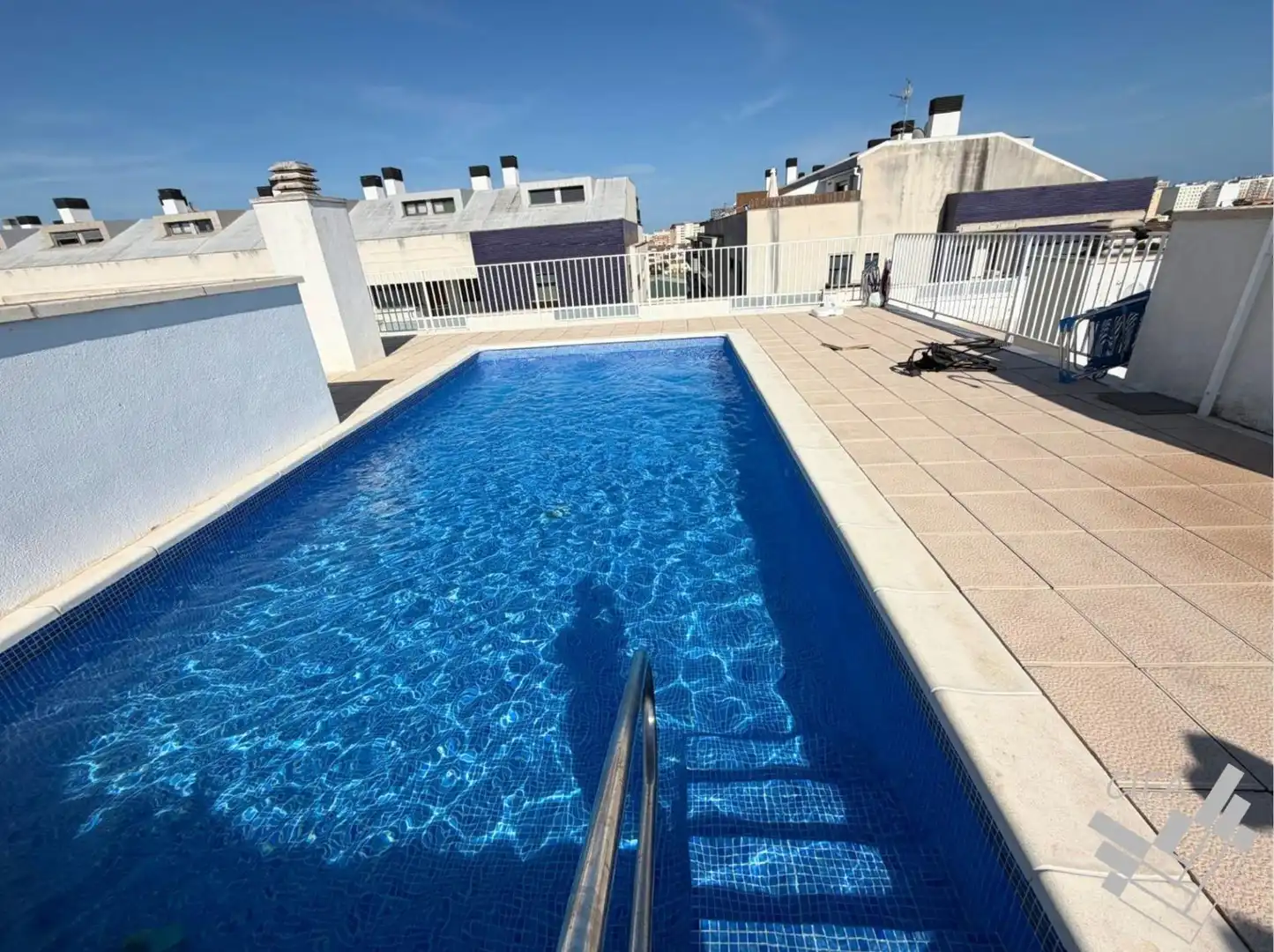 Piscina de Piso en venta en Vinaròs con Aire acondicionado, Terraza y Balcón