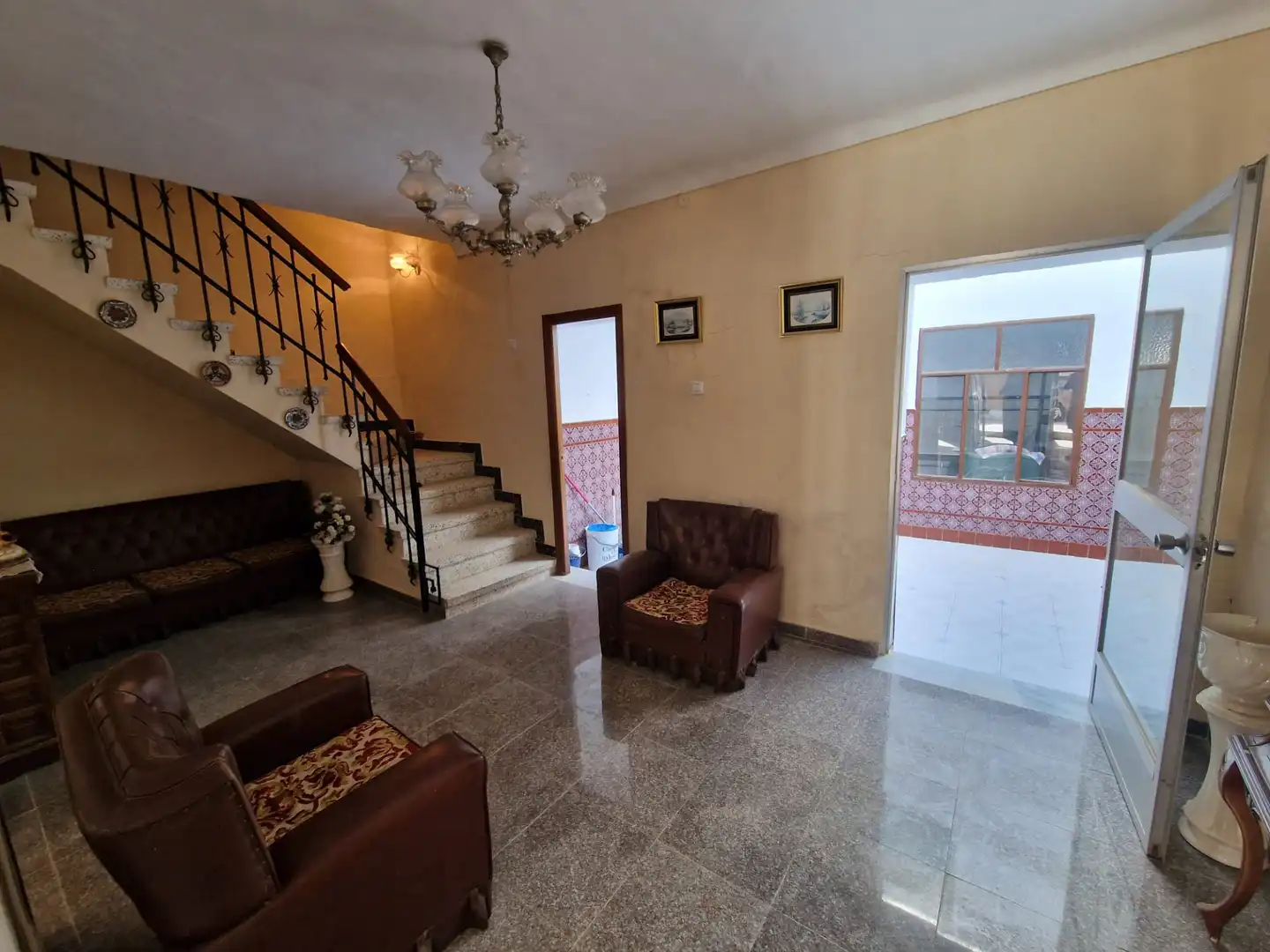 Casa con terraza en venta en Fernán-Núñez, imagen 3