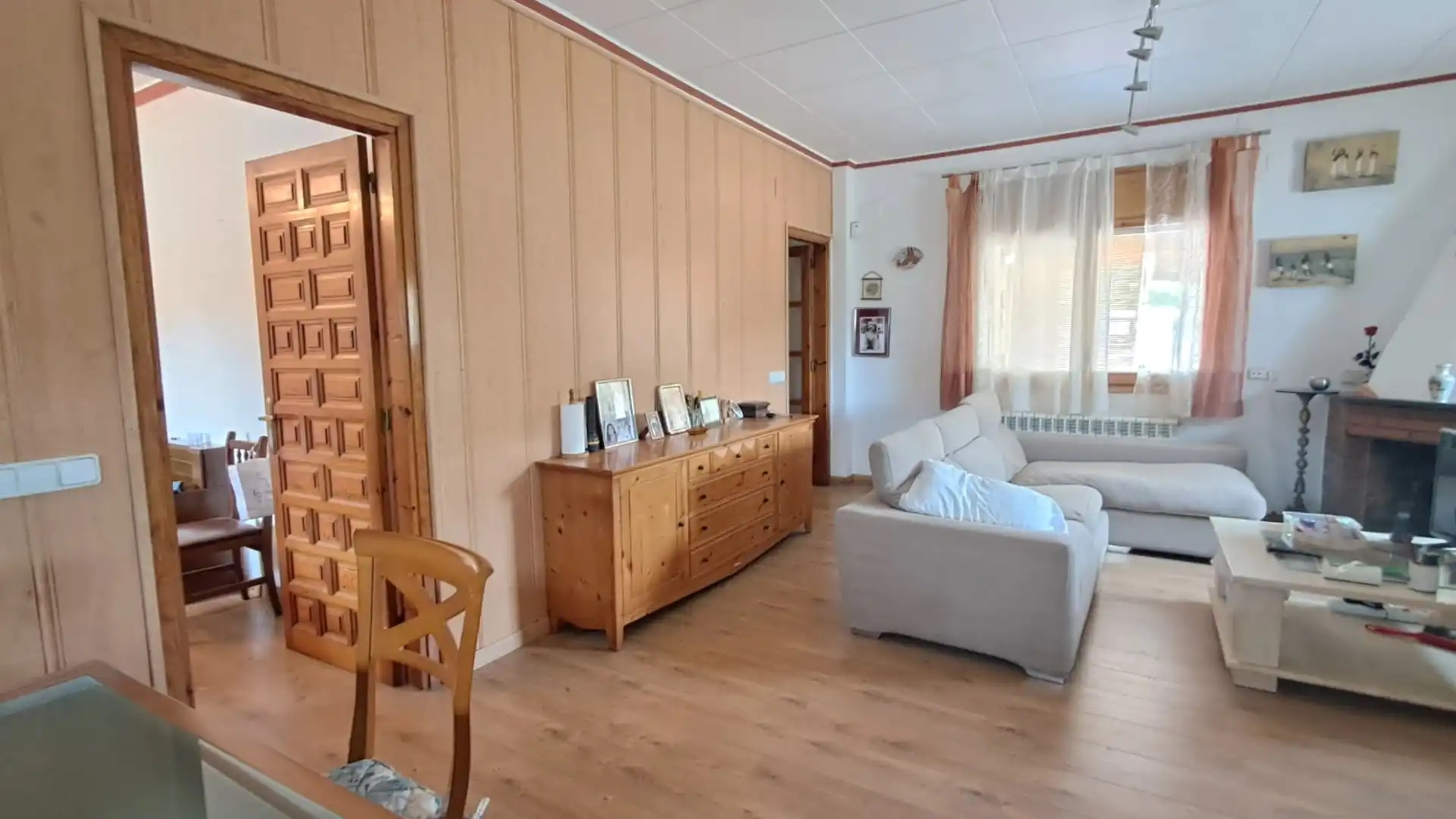 Sala d'estar de Casa o xalet en venda en Sant Llorenç Savall amb Calefacció, Jardí privat i Terrassa