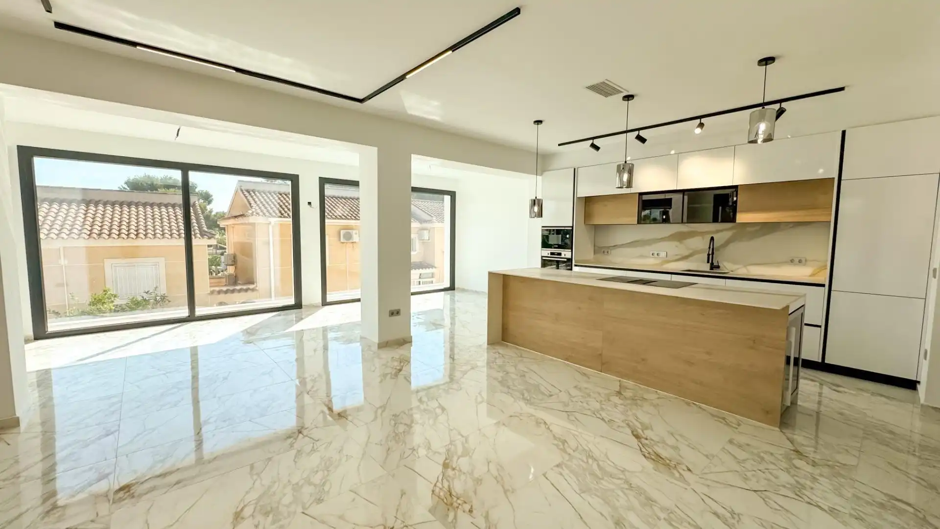 Villa zum Verkauf in Los Balcones - Los Altos, imagen 17