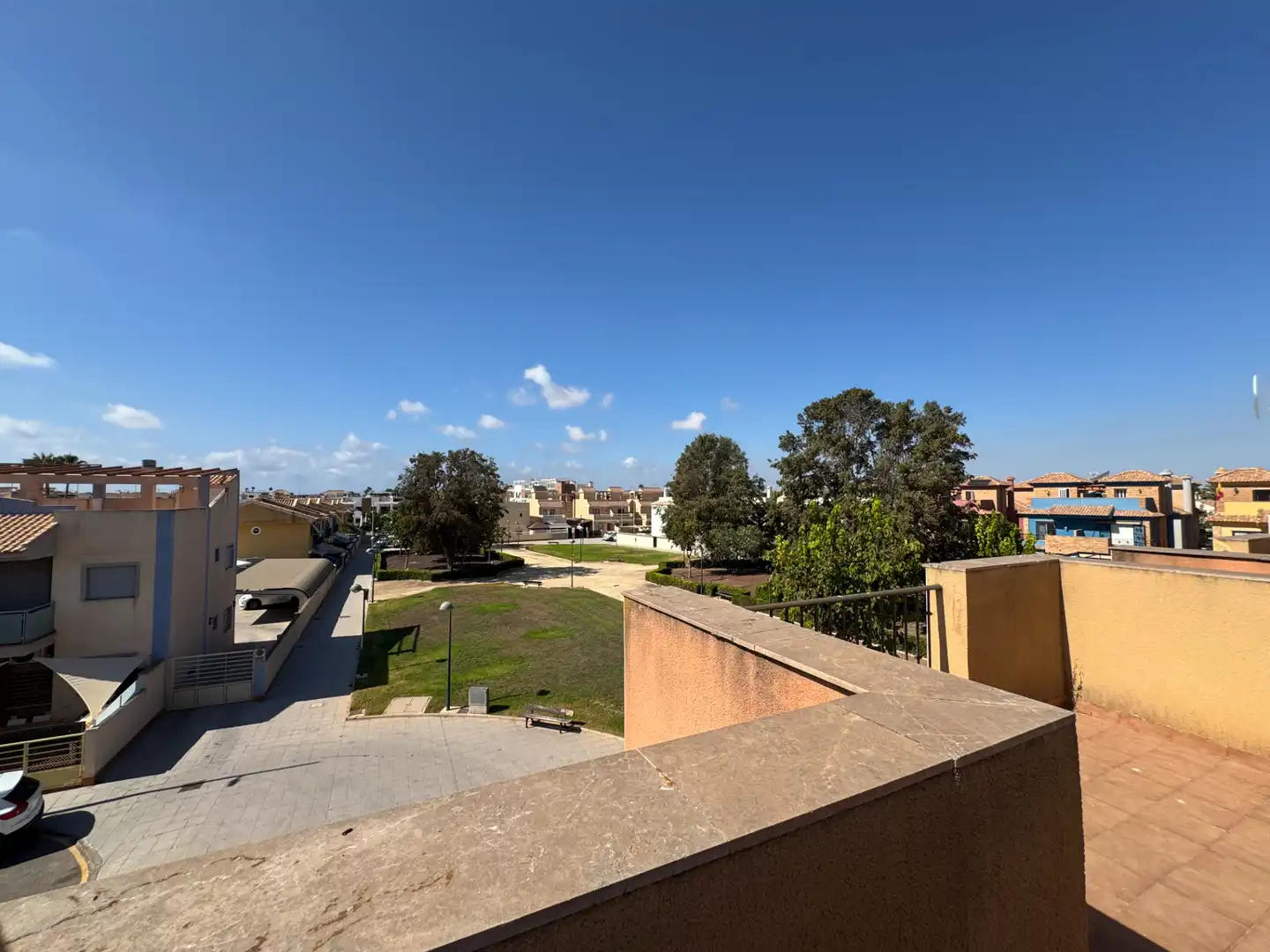 Terrassa de Casa adosada en venda en Pilar de la Horadada amb Aire condicionat, Jardí privat i Terrassa