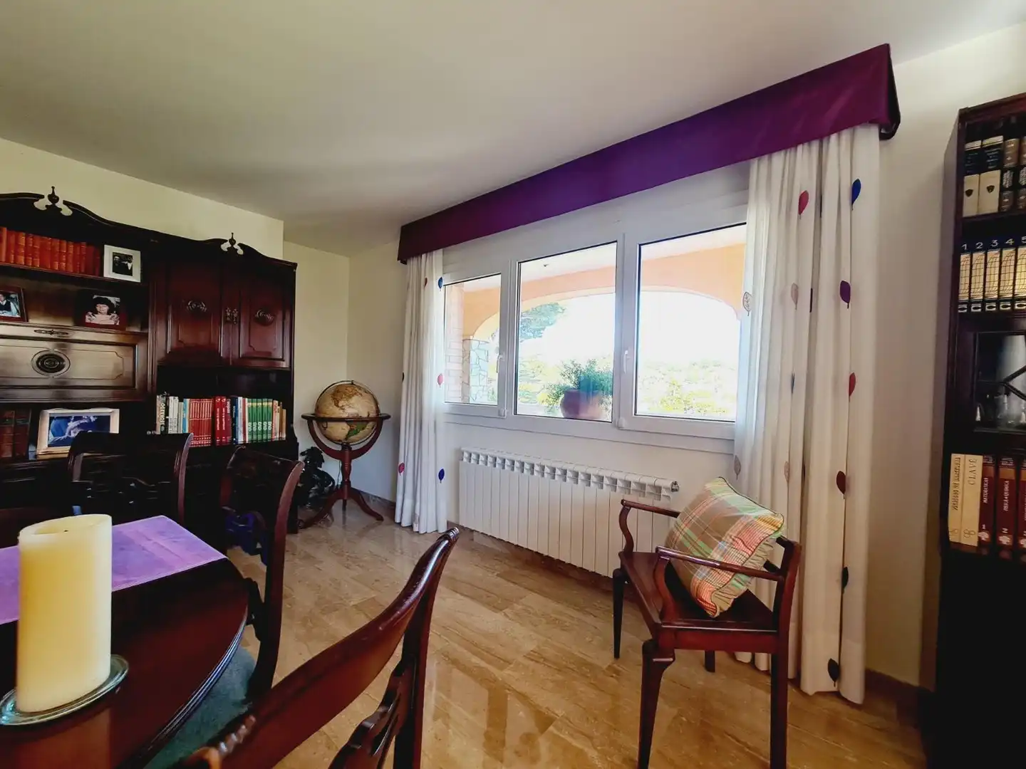 Comedor de Casa o chalet en venta en Badalona con Aire acondicionado, Calefacción y Jardín privado