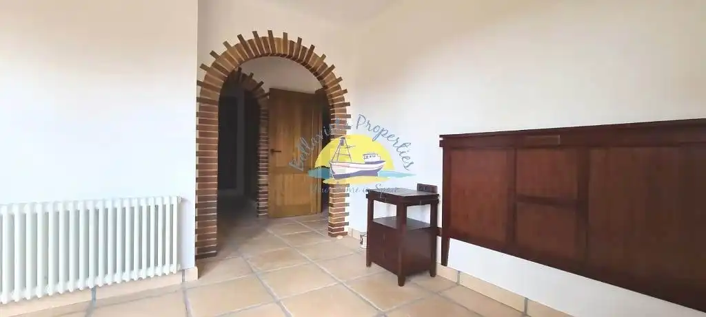 Country house zum Verkauf in Cartagena mit Privatgarten, Schwimmbad und Möbliert