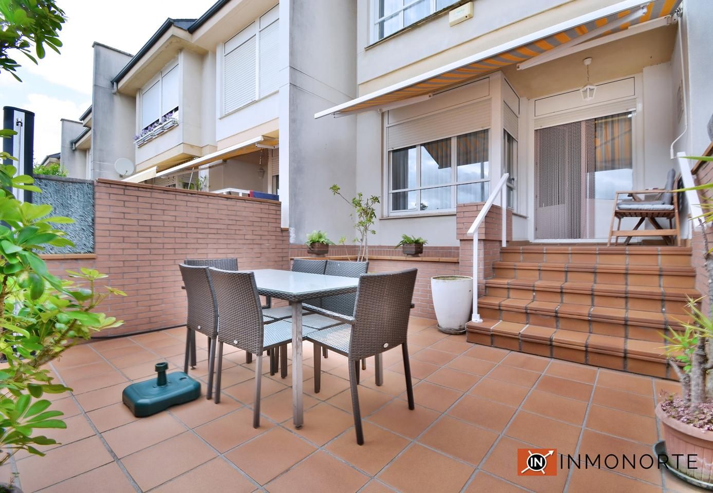 Casa adosada en venda a Derechos Humanos, Zona Playa