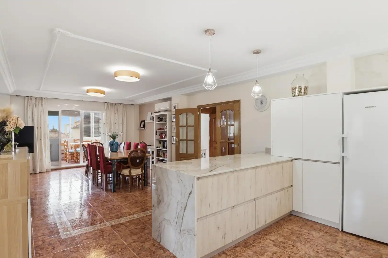 Cocina de Casa o chalet en venta en Torrent con Aire acondicionado, Calefacción y Jardín privado