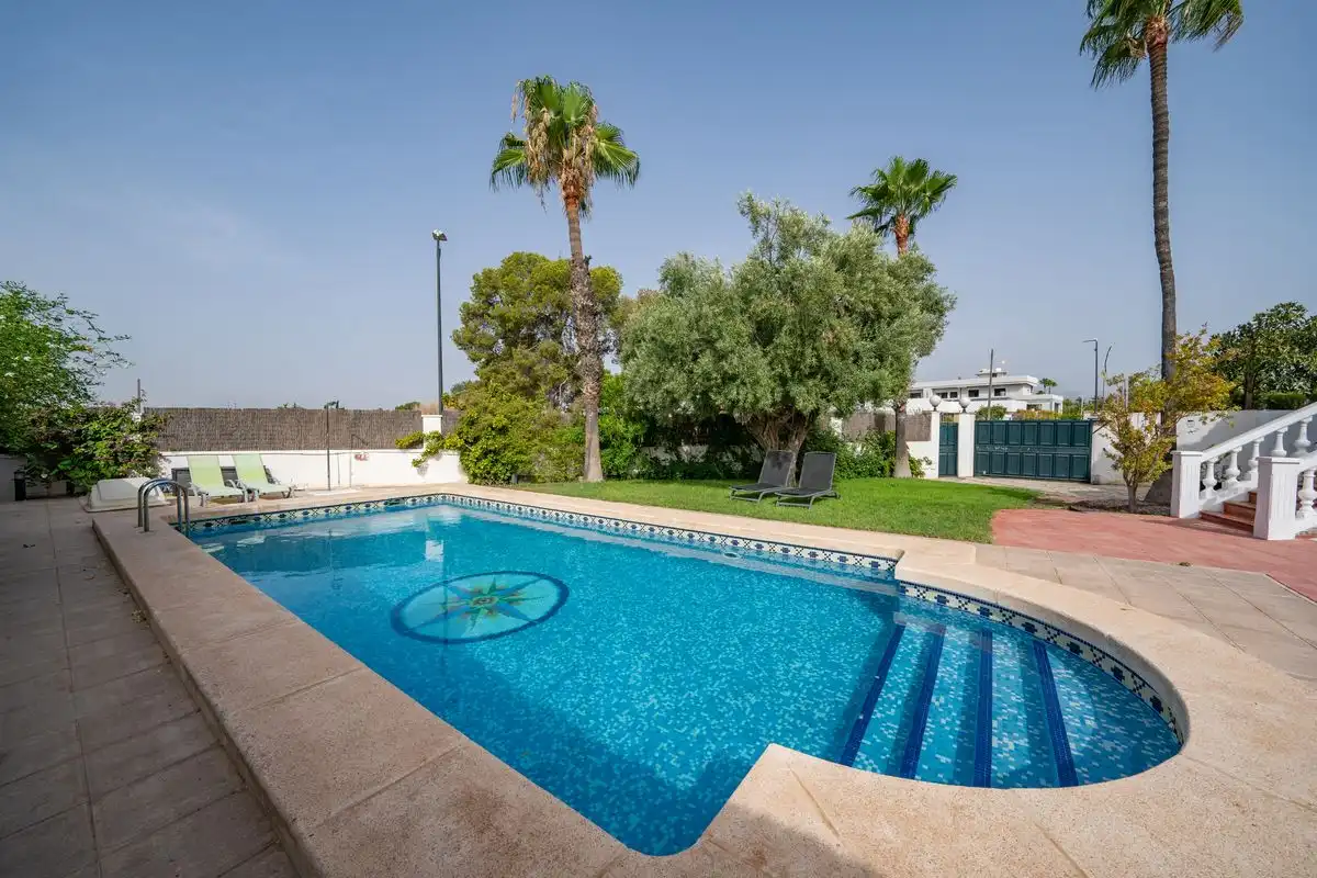 Villa mit Terrasse zum Verkauf in Los Girasoles, imagen 5