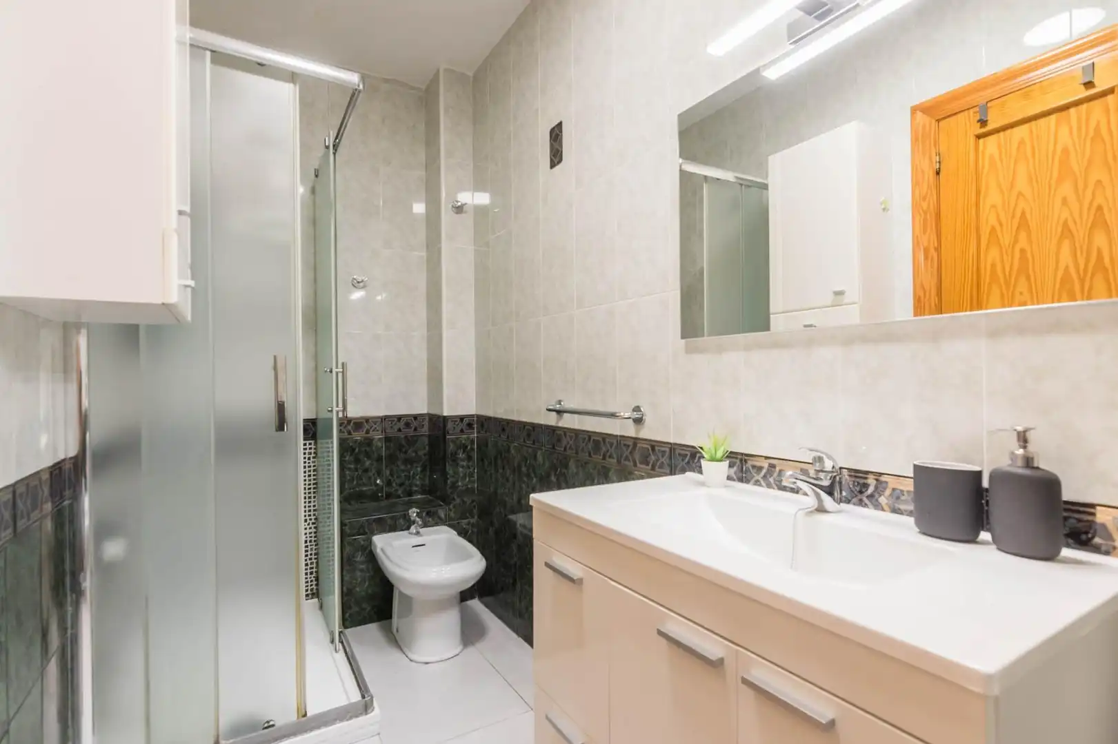 Bathroom of Flat for sale in Murcia  with Air Conditioner, Heating and Terrace