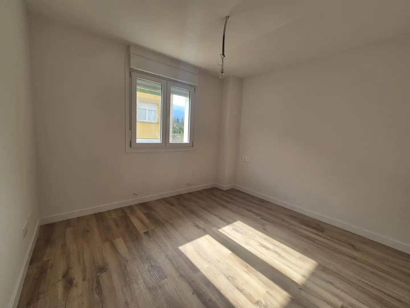 Habitación de Casa adosada en venta en Valle de Mena con Calefacción