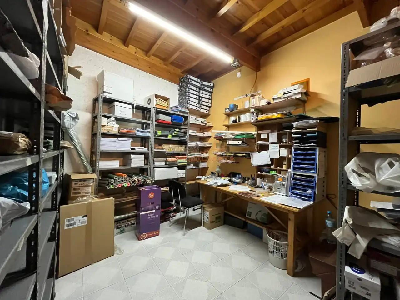 Local commercial à vendre à Fene, imagen 8