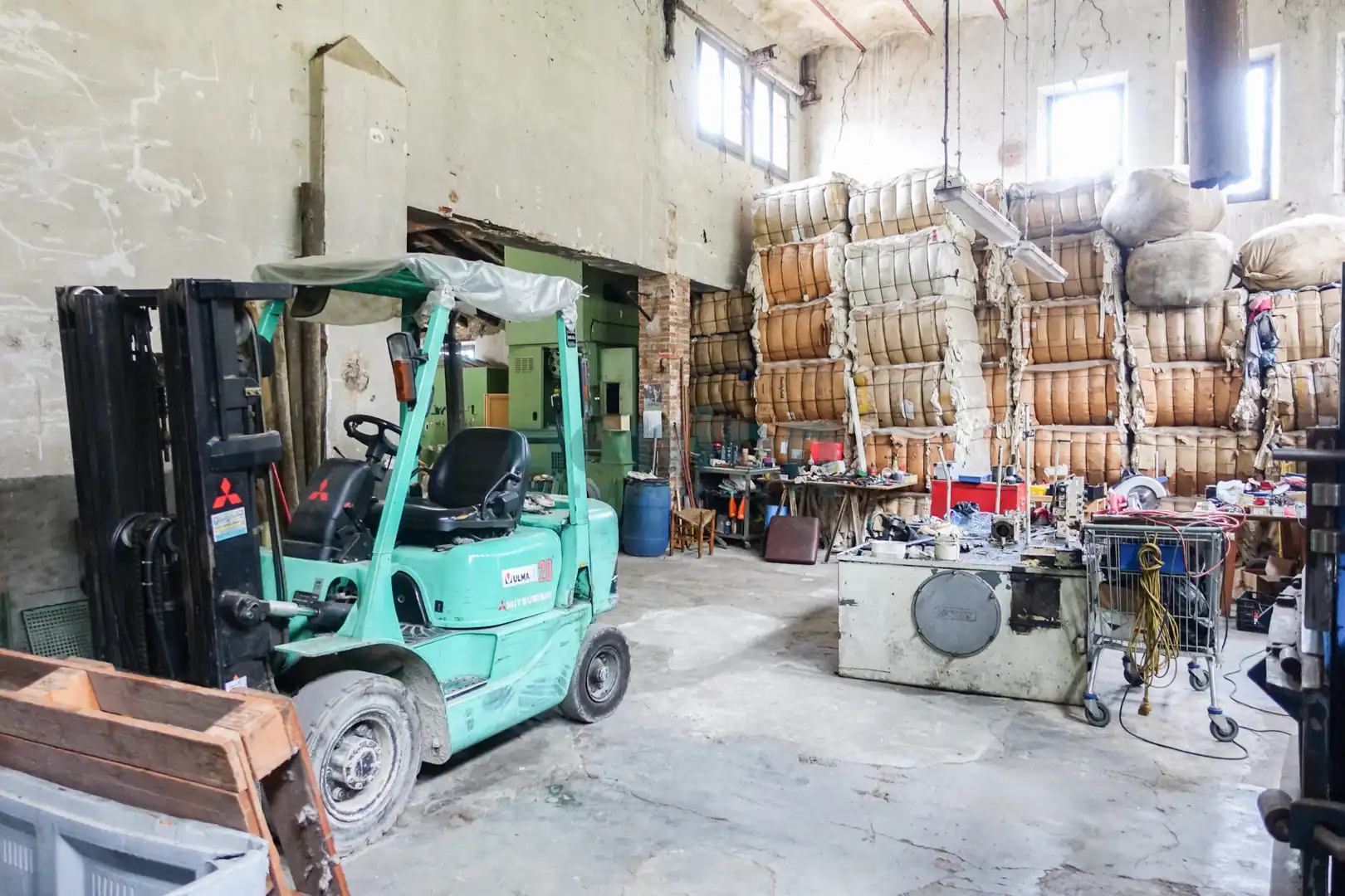 Nave industrial en venta en Sant Joan Les Fonts